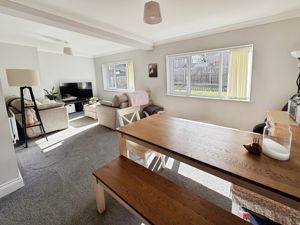 Photo 11- click for photo gallery